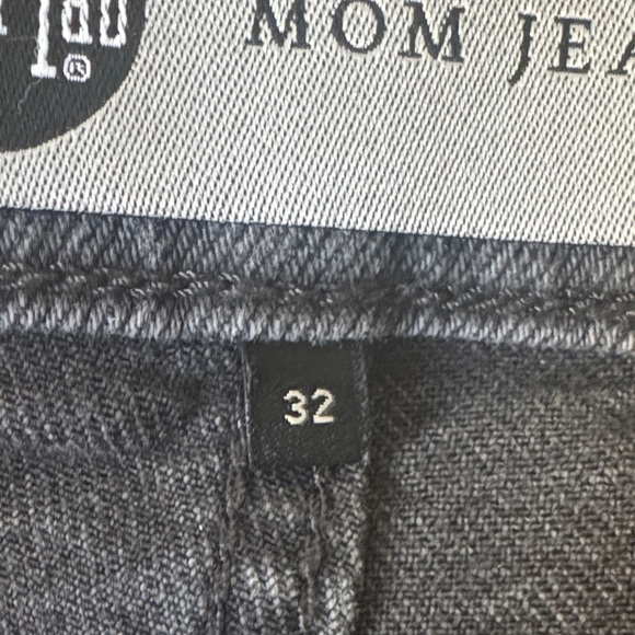 Levi Strauss & Co High Waisted Grey Mom Jeans - Picture 5 of 7